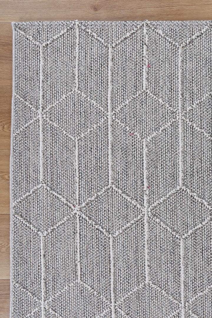 Yumi Totori Ash Geometric Flatweave Rug