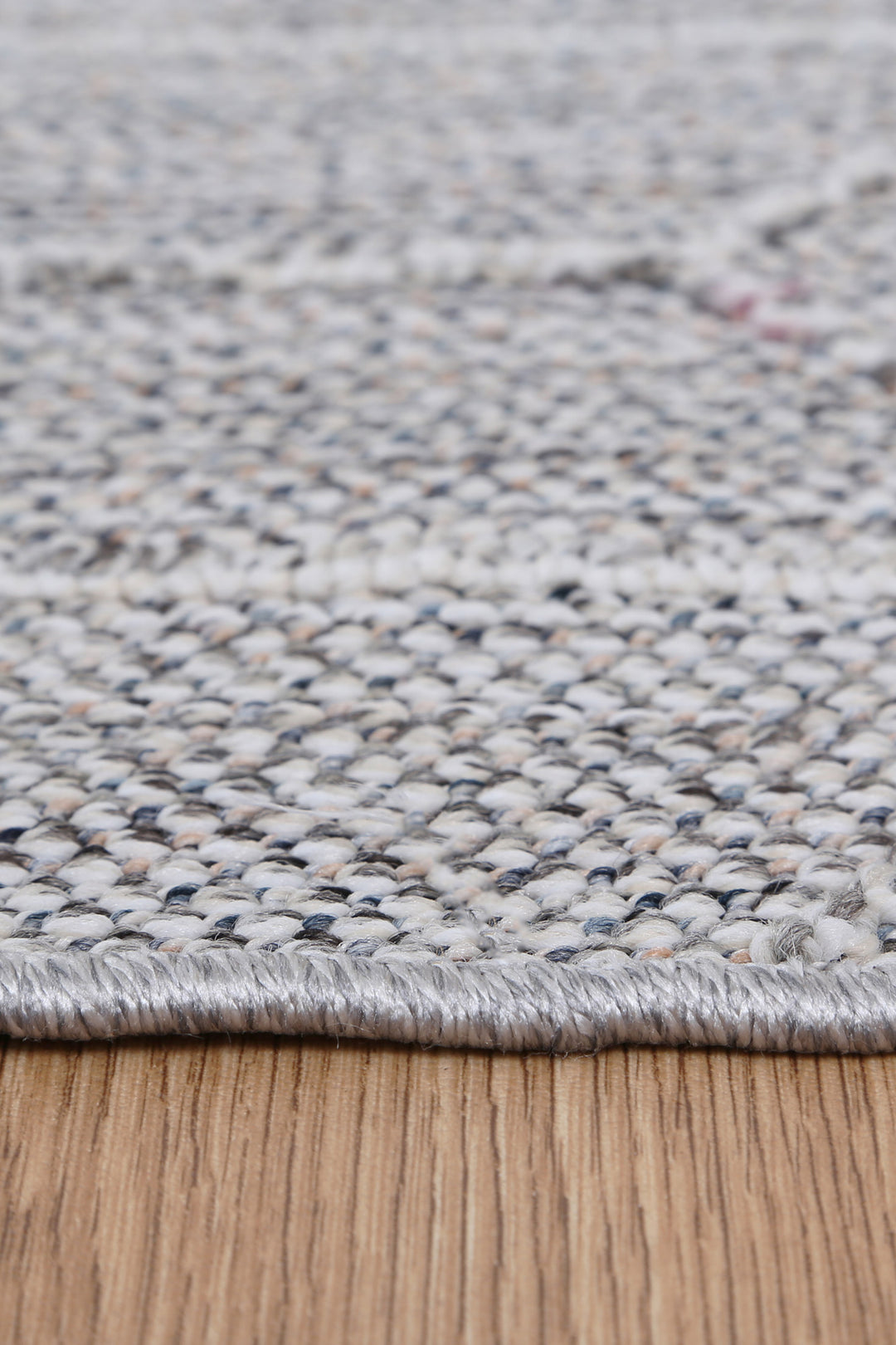 Yumi Totori Ash Geometric Flatweave Rug