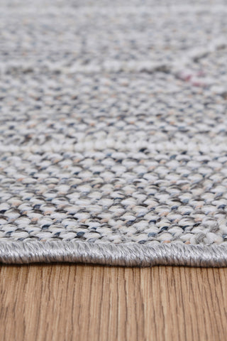 Yumi Totori Ash Geometric Flatweave Rug