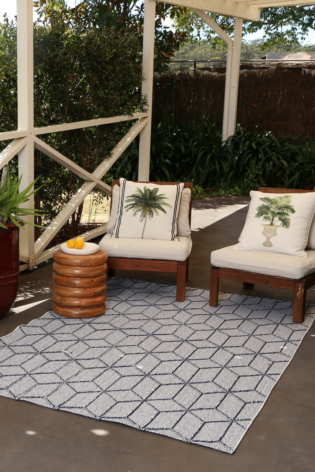 Yumi Greenslade Charcoal Geometric Flatweave Rug