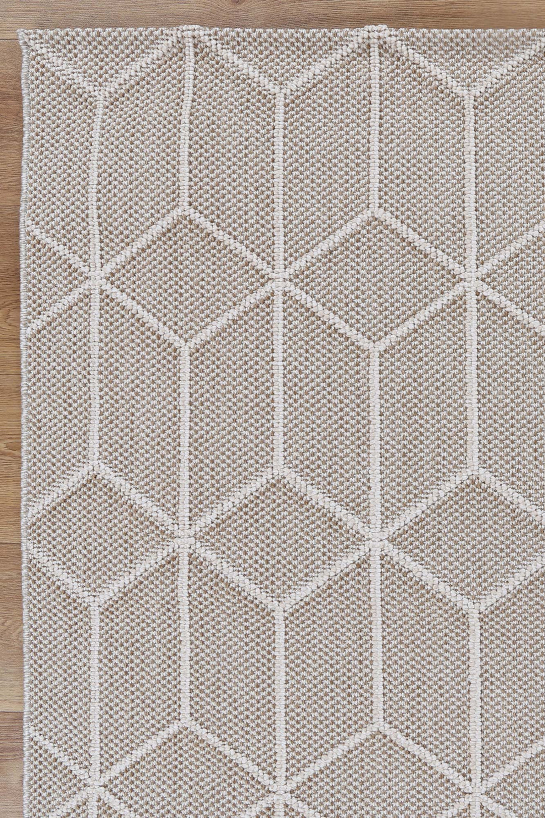 Yumi Maemae Beige Geometric Flatweave Rug