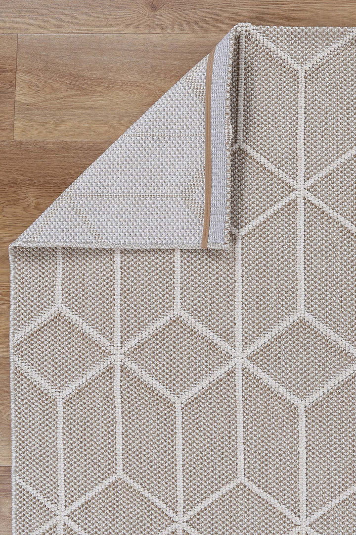 Yumi Maemae Beige Geometric Flatweave Rug