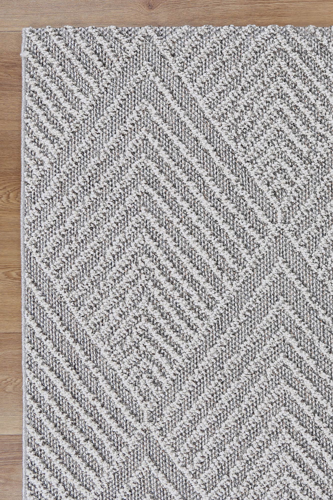 Yumi Kini Grey Geometric Flatweave Rug