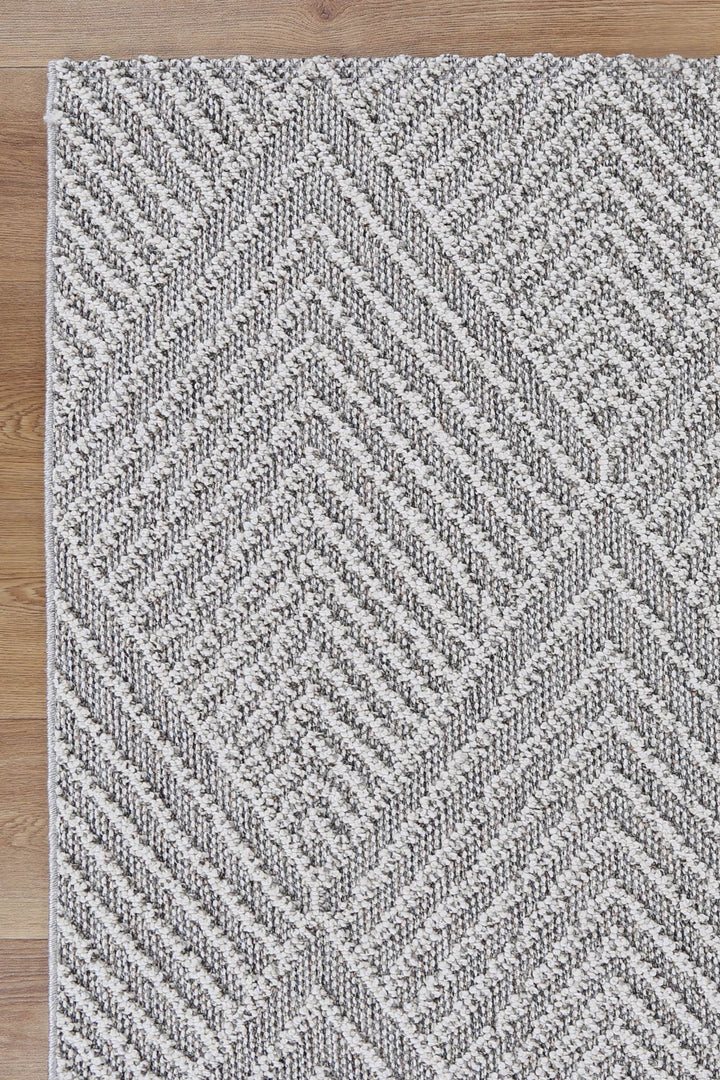 Yumi Kini Grey Geometric Flatweave Rug