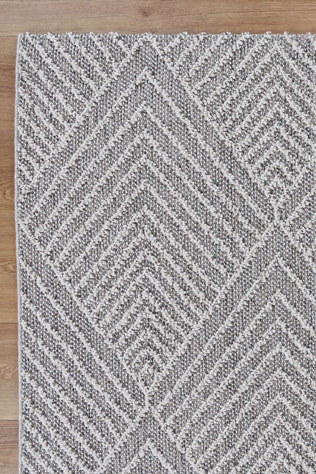 Yumi Menapi Ash Geometric Flatweave Rug