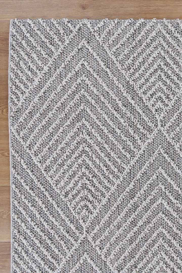 Yumi Menapi Ash Geometric Flatweave Rug