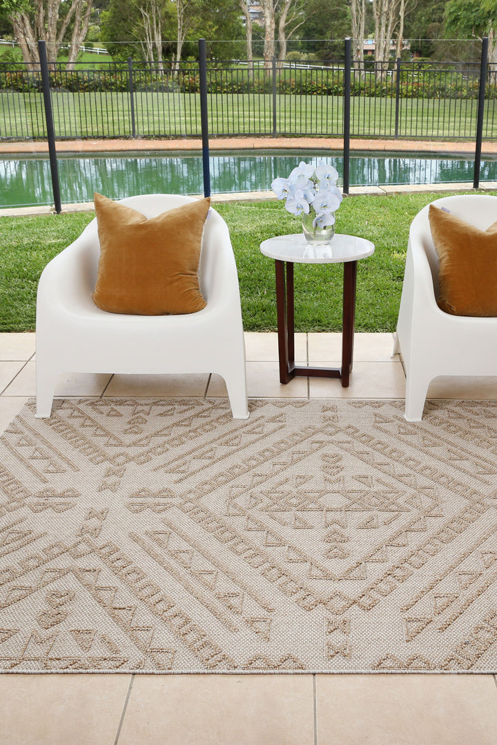 Yumi Kilifa Beige Tribal Flatweave Rug