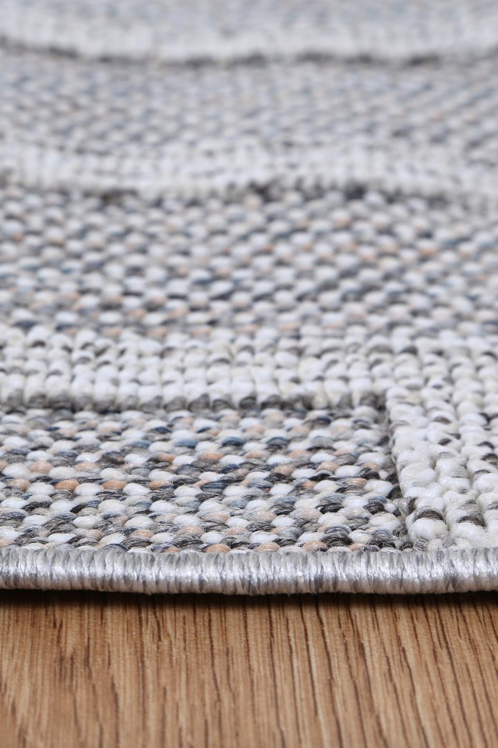 Yumi Suri Ash Geometric Flatweave Rug