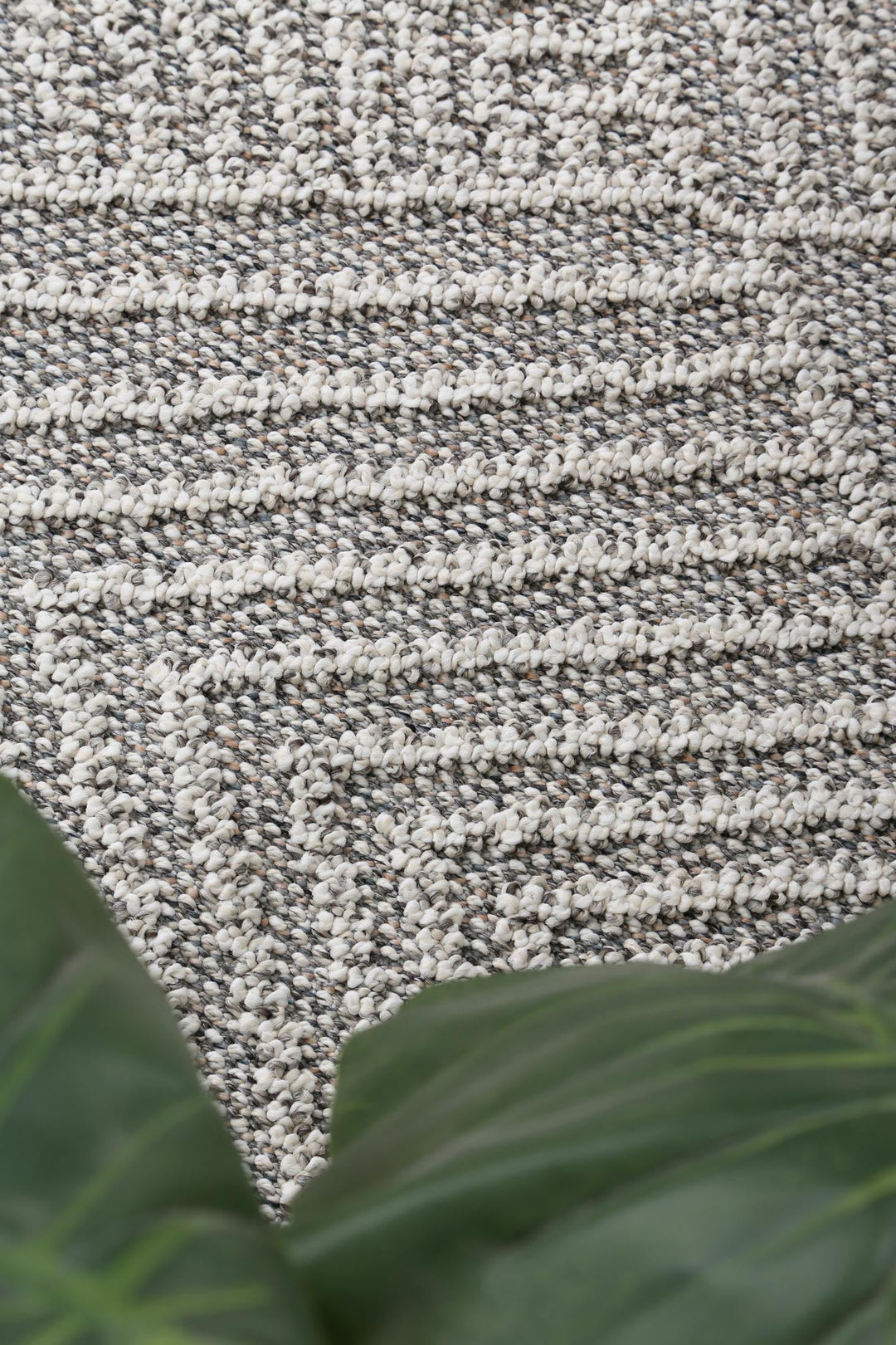 Yumi Kini Grey Geometric Flatweave Rug