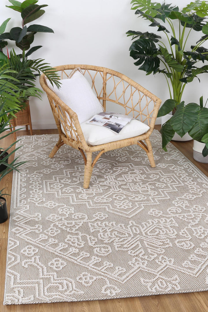 Yumi Waita Beige Tribal Flatweave Rug