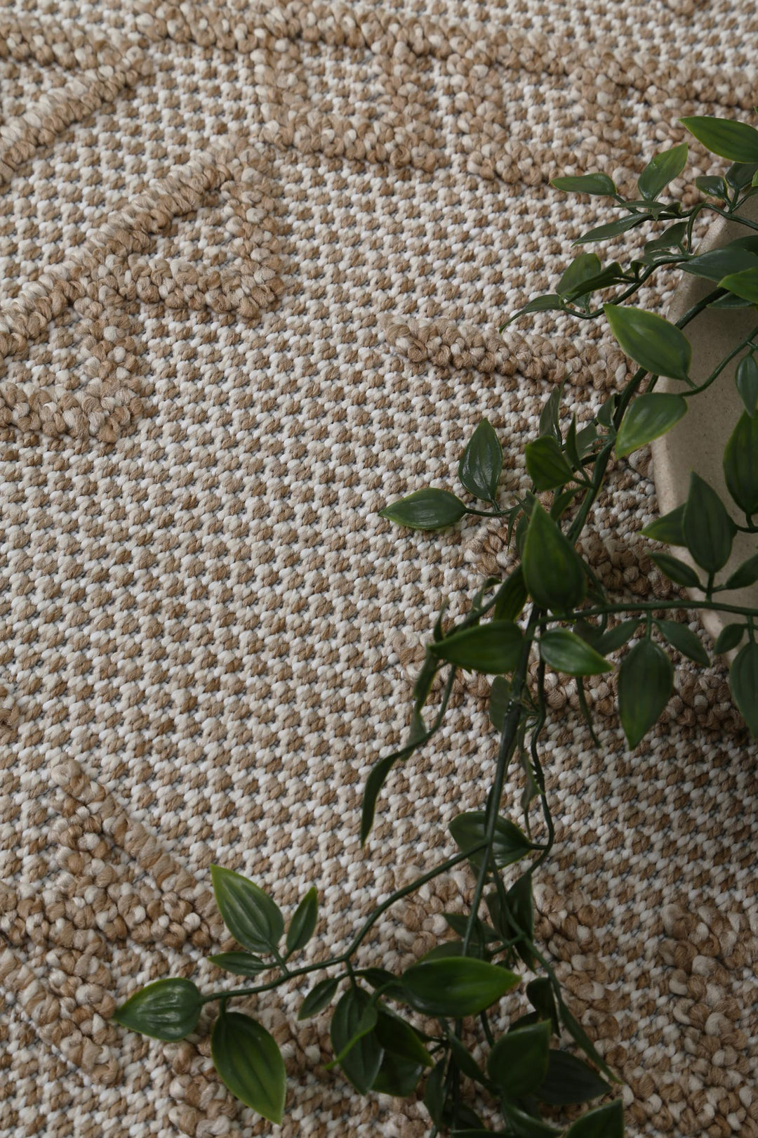 Yumi Kilifa Beige Tribal Flatweave Rug