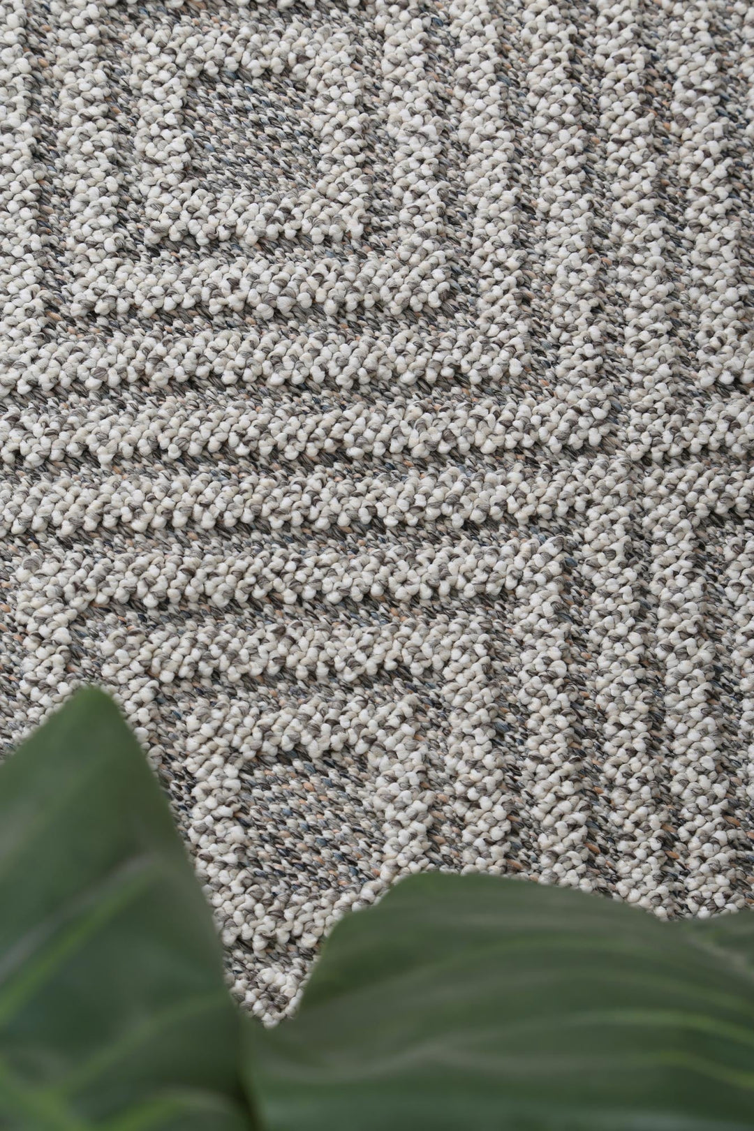 Yumi Walasi Ash Geometric Flatweave Rug