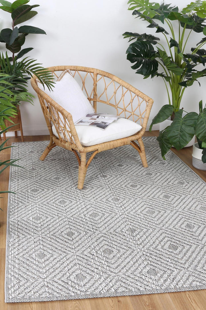 Yumi Fugui Grey Geometric Flatweave Rug