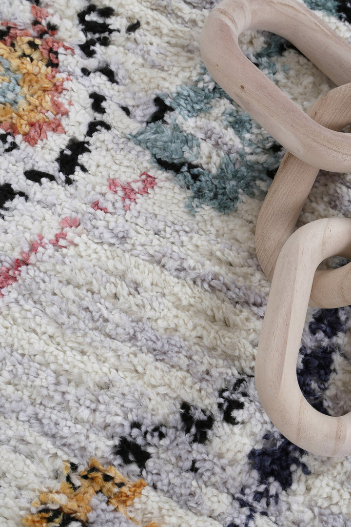 Hal Vintage Boho Taza White Rug