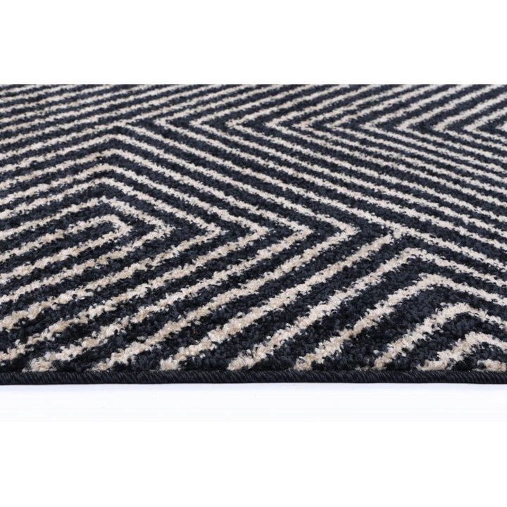 Primo Maze Black Rug